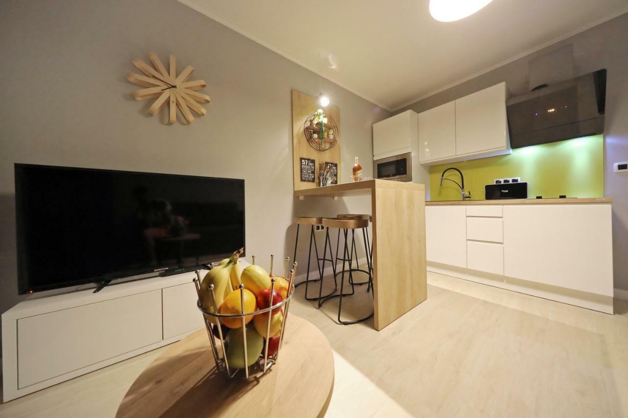City Marine Luxury Apartments Zara Esterno foto