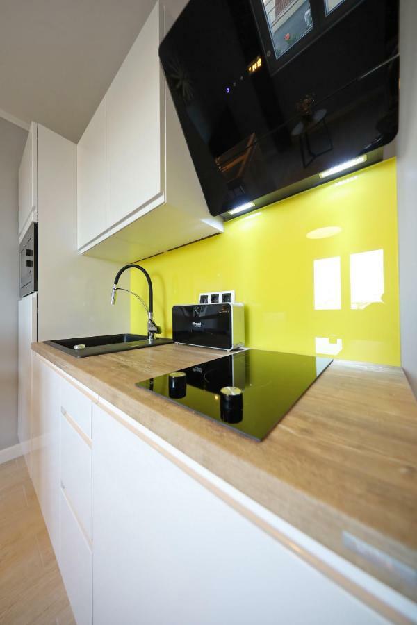City Marine Luxury Apartments Zara Esterno foto