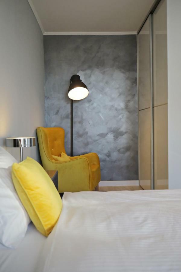 City Marine Luxury Apartments Zara Esterno foto