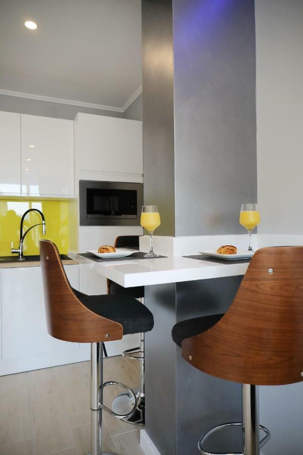 City Marine Luxury Apartments Zara Esterno foto