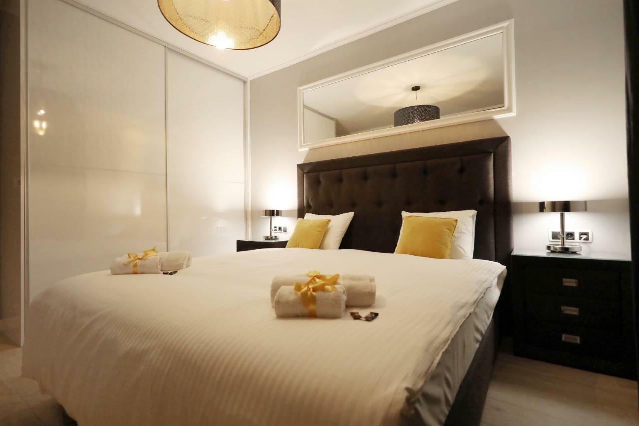 City Marine Luxury Apartments Zara Esterno foto